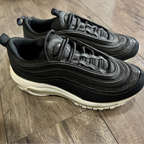 NIKE Women’s AIR MAX 97 PREMIUM "SNAKESKIN" BLACK SZ 7.5 - Picture 2 of 8